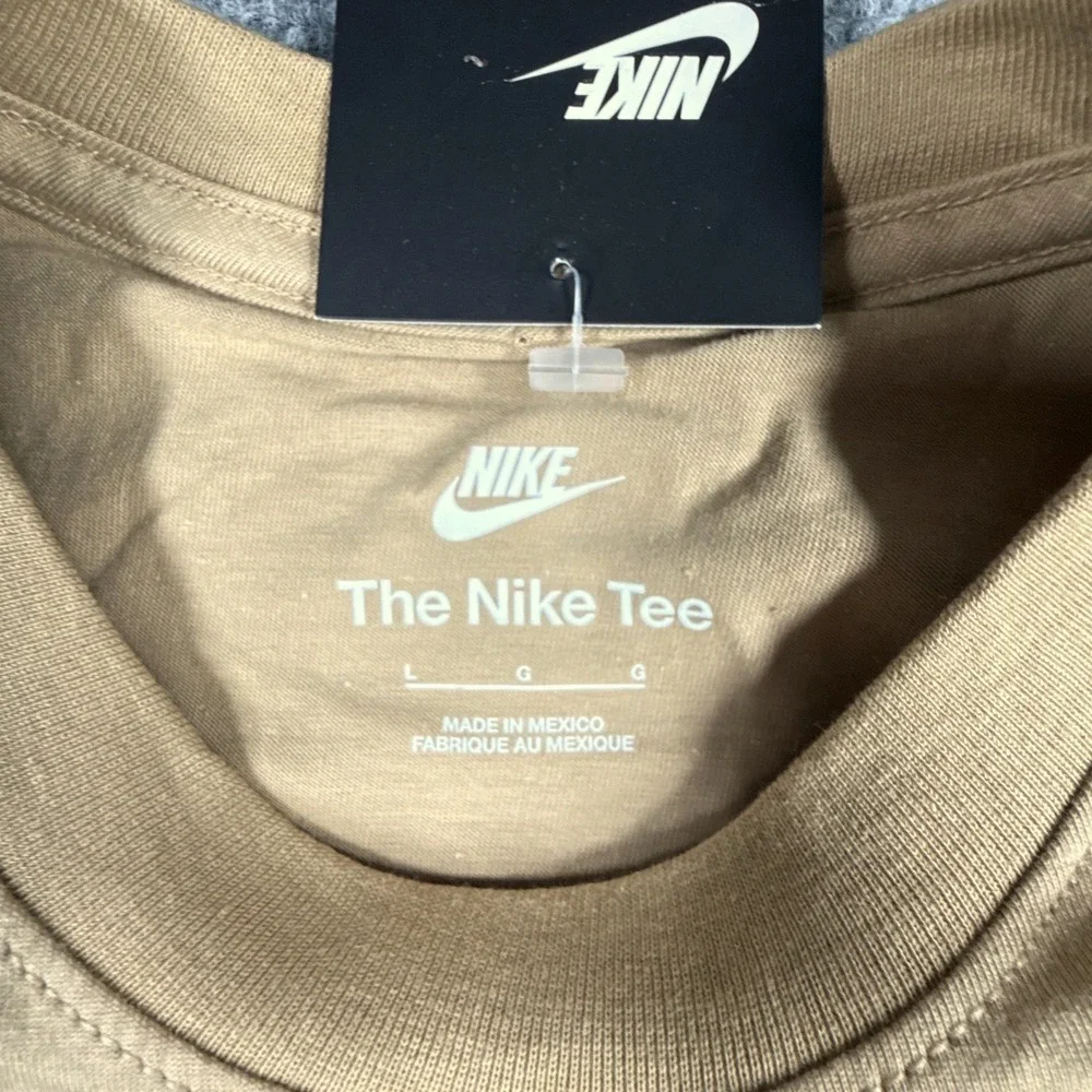 Nike Futura Youth Large Open Bloc Beige Youth Tee Shirt NWT